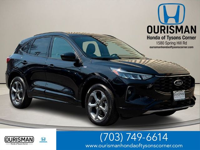 2023 Ford Escape ST-Line Select