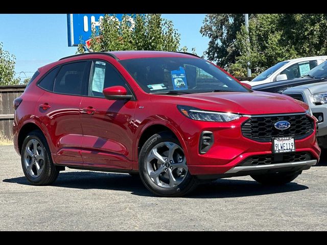 2023 Ford Escape ST-Line Select