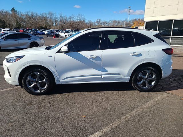 2023 Ford Escape ST-Line Select