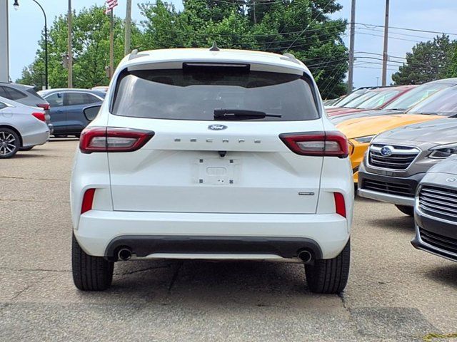 2023 Ford Escape ST-Line Select