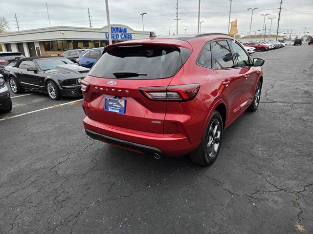 2023 Ford Escape ST-Line Select