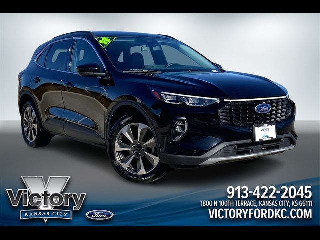 2023 Ford Escape Platinum