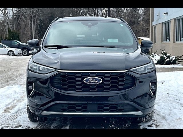 2023 Ford Escape ST-Line Elite