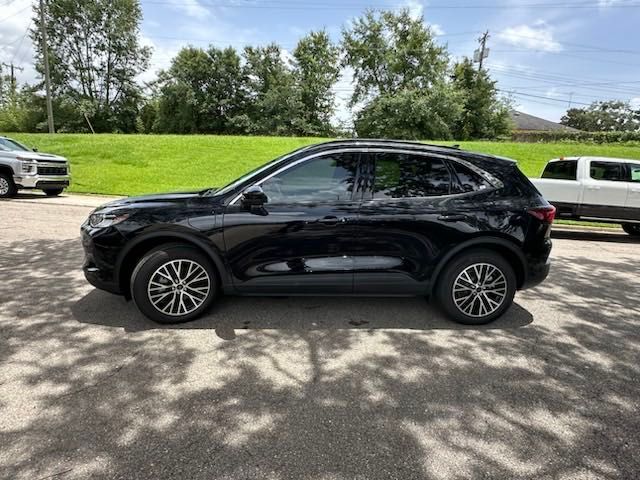 2023 Ford Escape PHEV