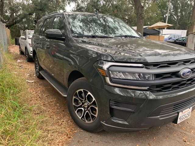 2023 Ford Expedition XLT