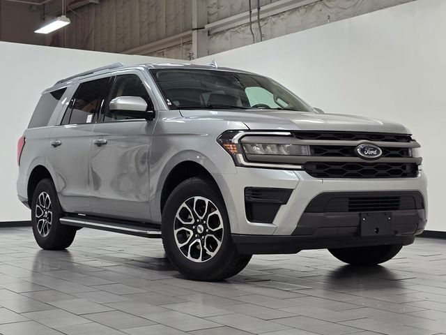 2023 Ford Expedition XLT