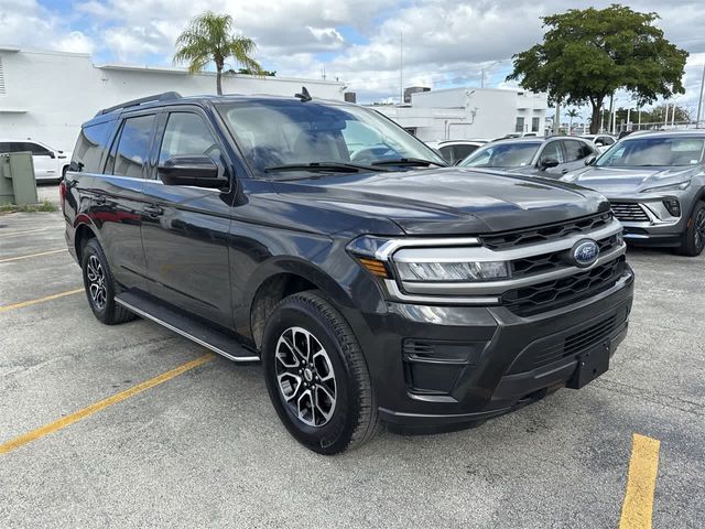 2023 Ford Expedition XLT