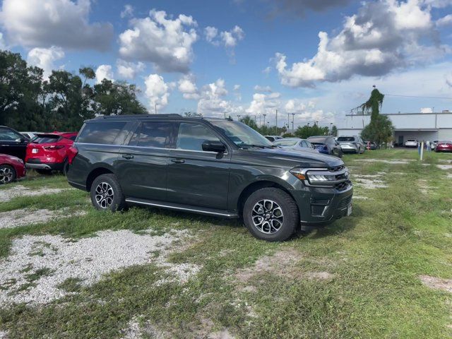 2023 Ford Expedition MAX XLT