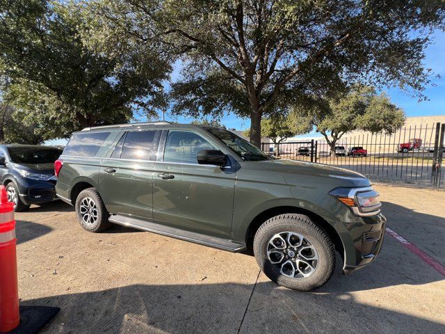 2023 Ford Expedition MAX XLT