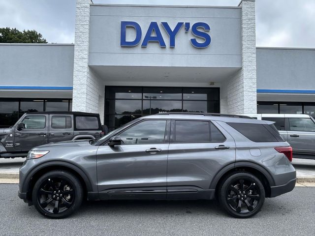 2023 Ford Explorer ST-Line