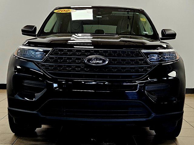 2023 Ford Explorer Base