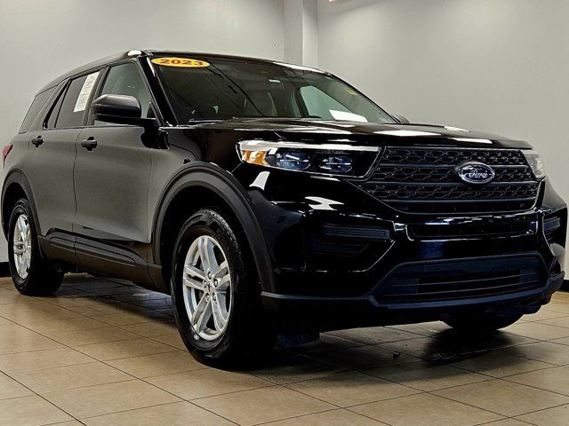 2023 Ford Explorer Base