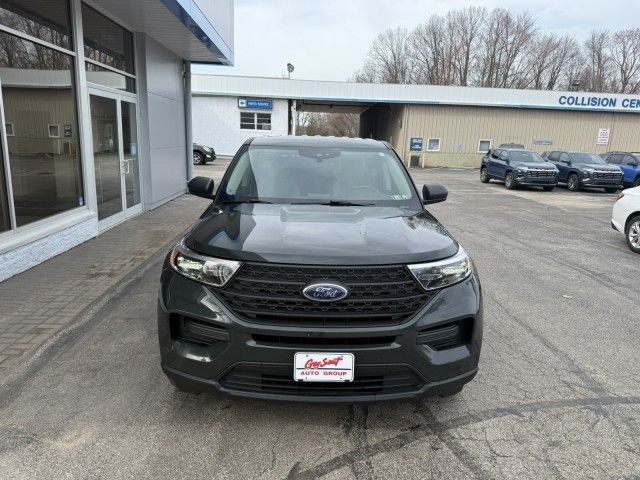 2023 Ford Explorer Base