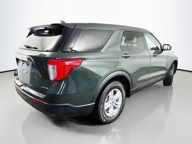 2023 Ford Explorer Base