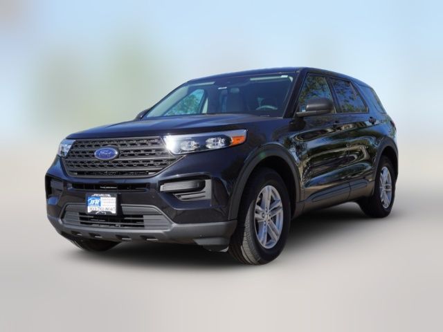 2023 Ford Explorer Base