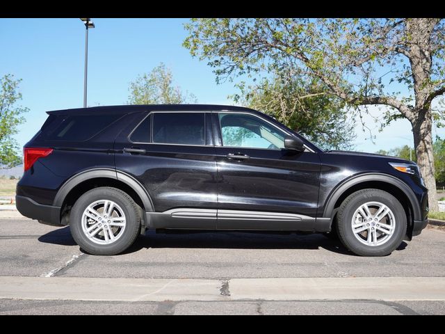 2023 Ford Explorer Base