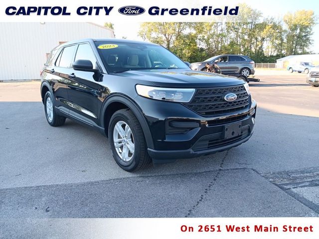 2023 Ford Explorer Base