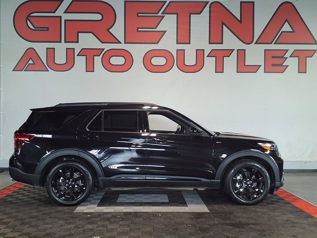 2023 Ford Explorer ST-Line