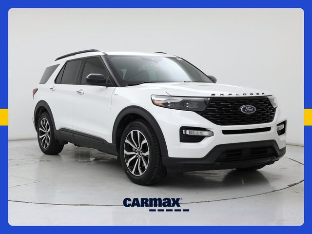 2023 Ford Explorer ST-Line