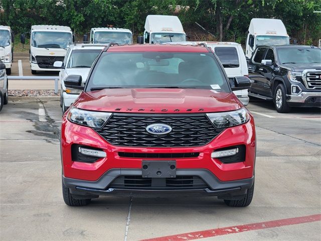 2023 Ford Explorer ST-Line