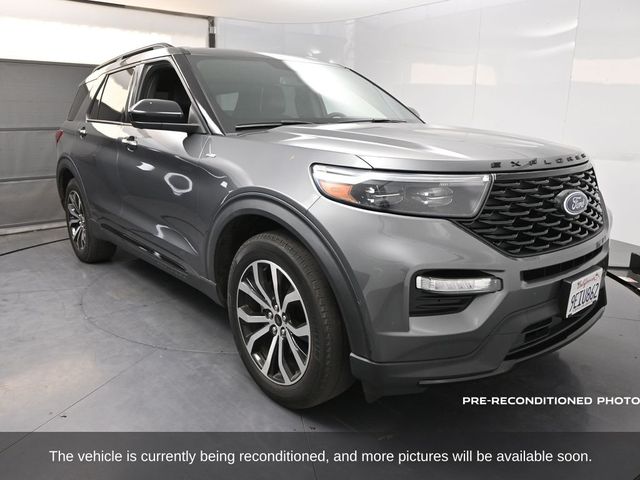 2023 Ford Explorer ST-Line