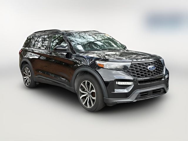 2023 Ford Explorer ST-Line