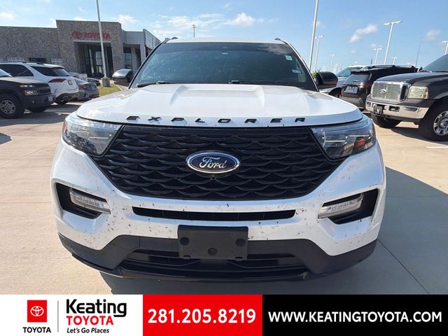 2023 Ford Explorer ST-Line
