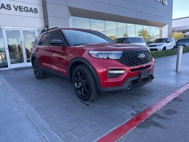 2023 Ford Explorer ST-Line
