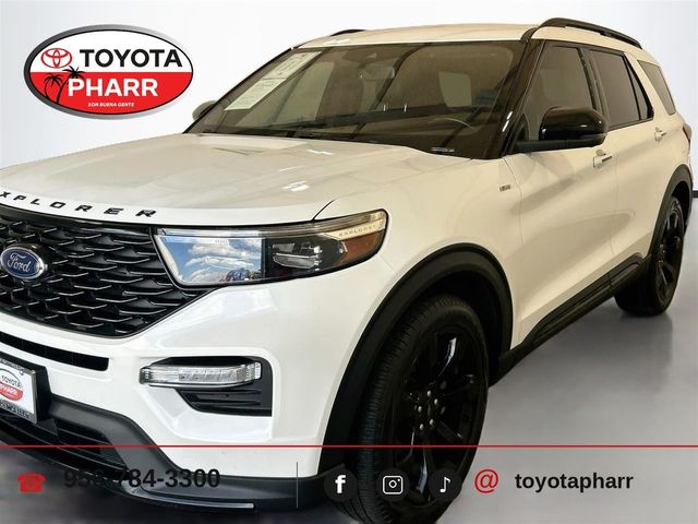 2023 Ford Explorer ST-Line