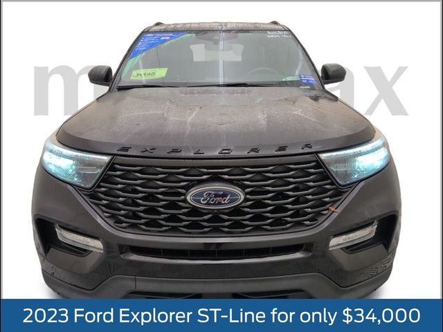 2023 Ford Explorer ST-Line