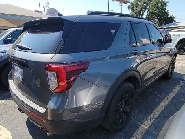 2023 Ford Explorer ST-Line