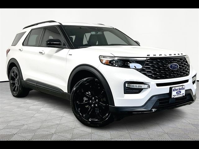 2023 Ford Explorer ST