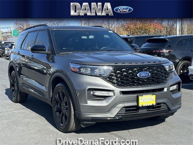 2023 Ford Explorer ST