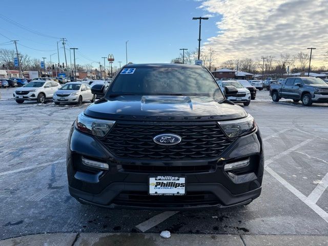 2023 Ford Explorer ST-Line