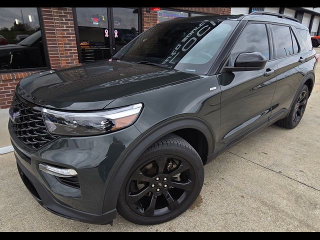 2023 Ford Explorer ST-Line