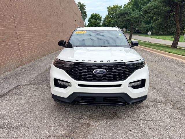 2023 Ford Explorer ST-Line