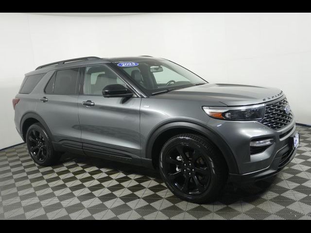2023 Ford Explorer ST-Line