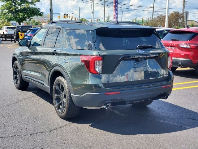 2023 Ford Explorer ST