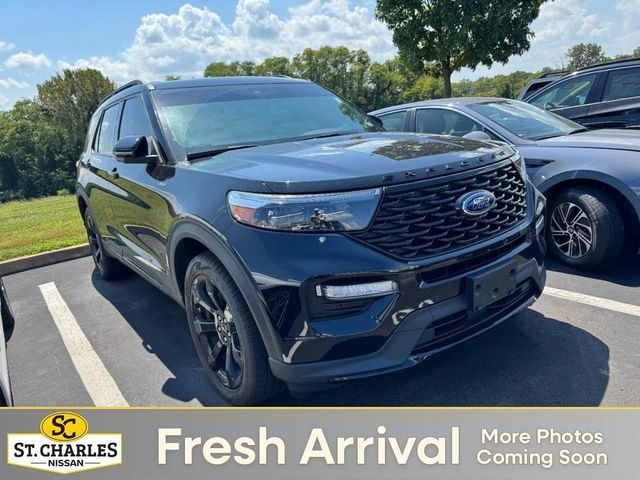 2023 Ford Explorer ST-Line