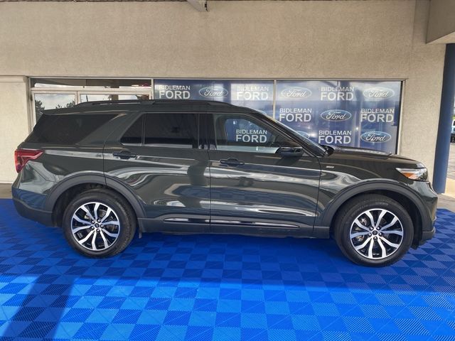 2023 Ford Explorer ST