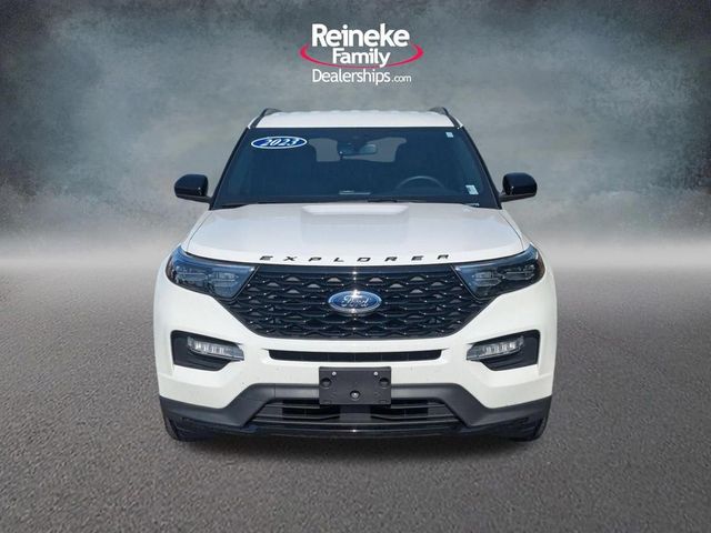 2023 Ford Explorer ST-Line
