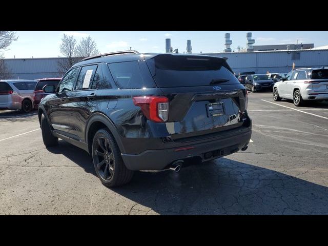 2023 Ford Explorer ST-Line