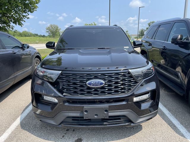 2023 Ford Explorer ST-Line