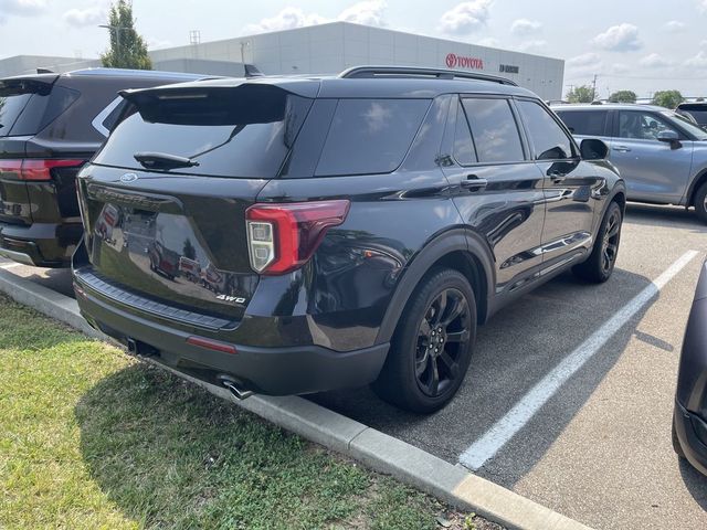 2023 Ford Explorer ST-Line