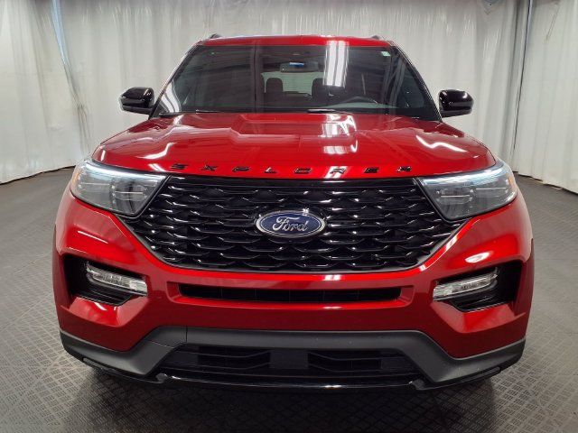 2023 Ford Explorer ST-Line