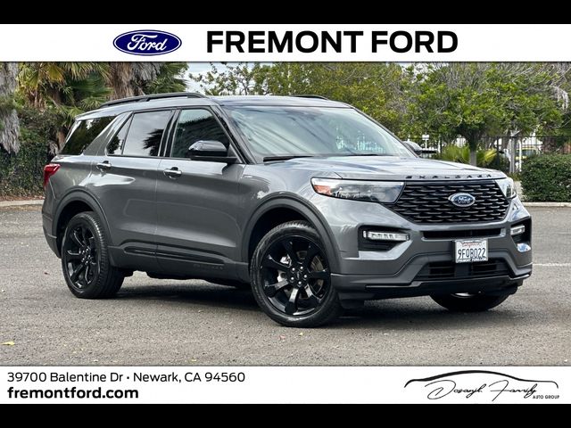 2023 Ford Explorer ST-Line