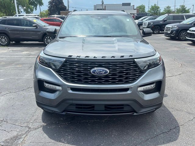 2023 Ford Explorer ST-Line