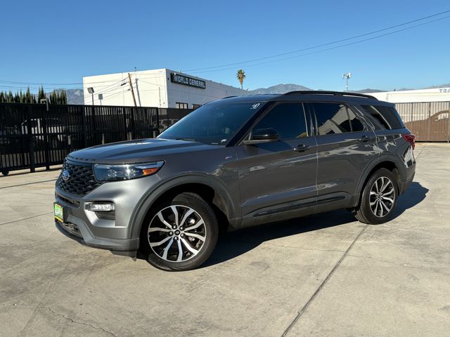 2023 Ford Explorer ST-Line