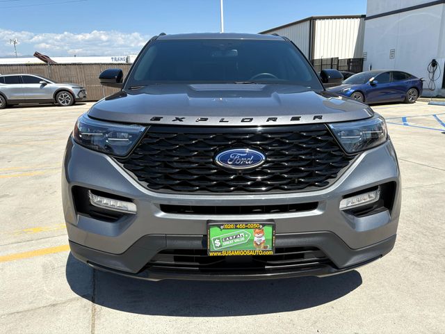 2023 Ford Explorer ST-Line