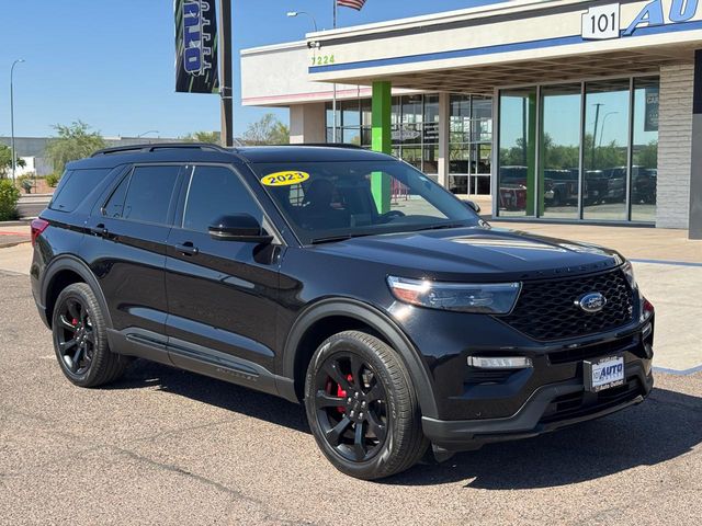 2023 Ford Explorer ST